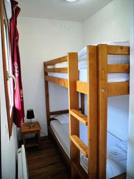 Super Chez Sophie 2ch, Sejour, Wifi, 2tv, Rdc, Terrasse, Parc, Piscine, Pkg Besse-et-Saint-Anastaise